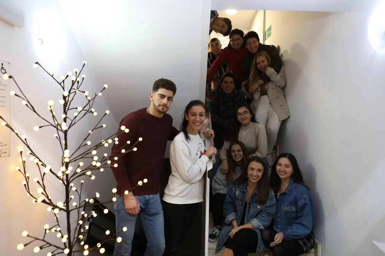 Residencia Universitaria Alboran Malaga 0*,